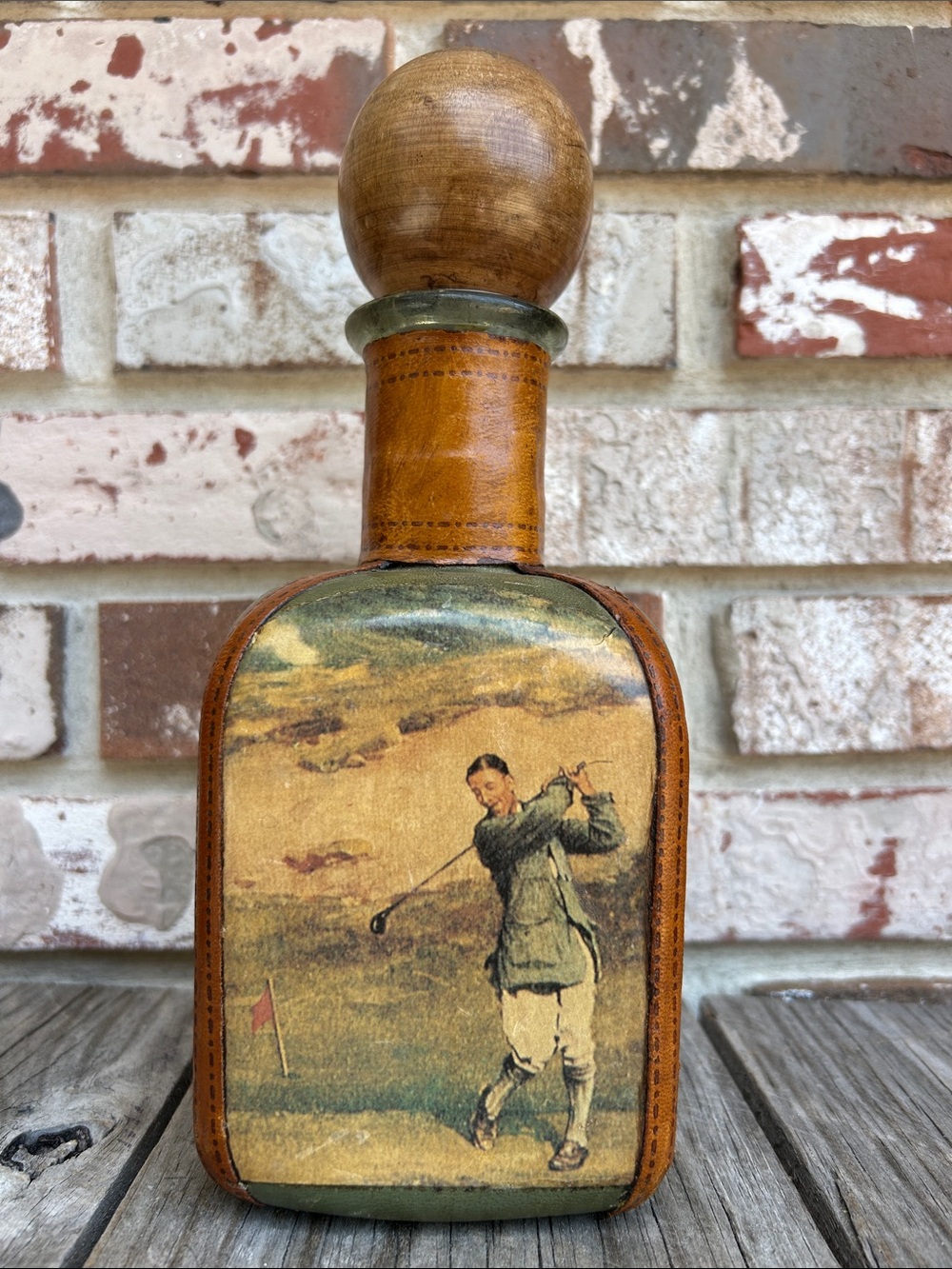 vintage leather wrapped glass decanter wooden stopper classic golf scenes
